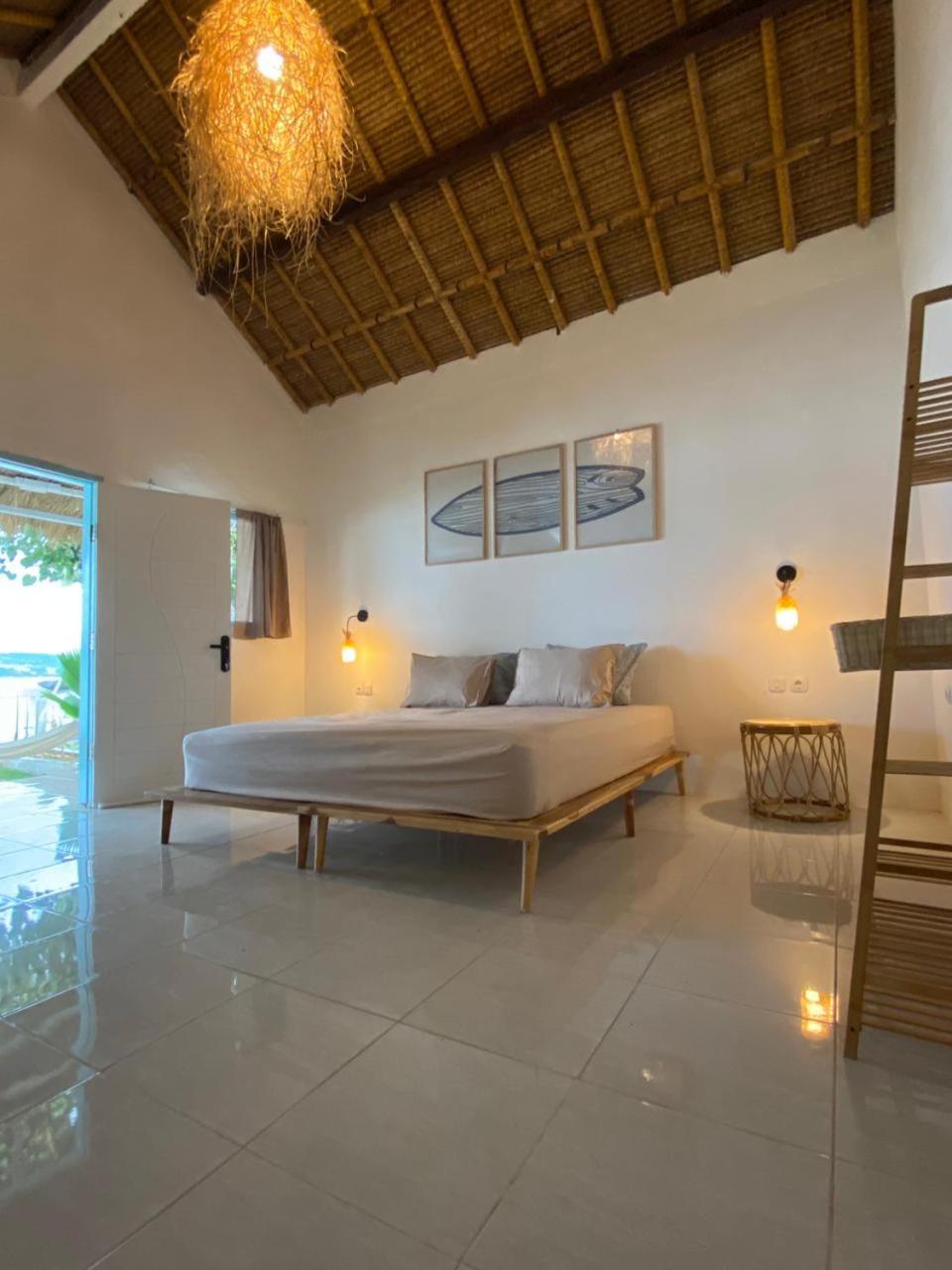 Hotel Surf Shack Grupuk Bumbang Exterior foto